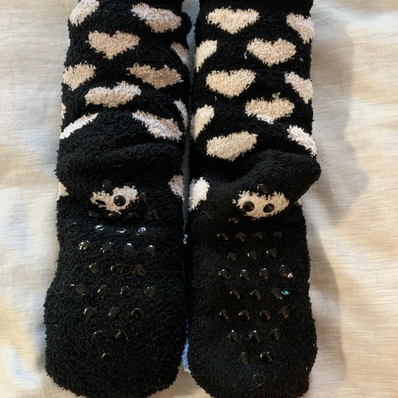 *SOLD*Slipper socks one size black with owls - Picture 2 of 3